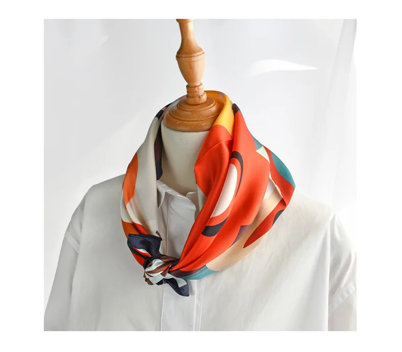 Retro little natural silk scarf women printed flower 100% real silk high quality 50cm small square head scarves lady luxury gift
