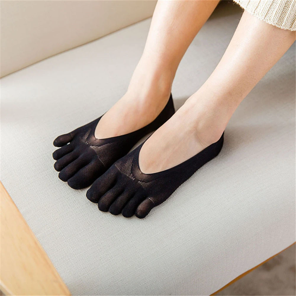 Women Summer Five-Fingers Sling Socks Ultrathin Funny Toe Invisible Sokken Silicone Non-Slip Anti-Friction Foot Protector