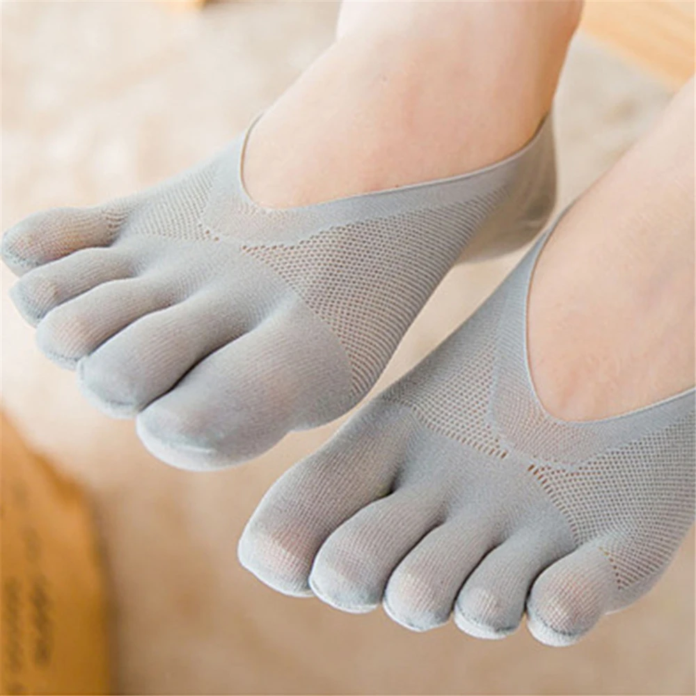 Women Summer Five-Fingers Sling Socks Ultrathin Funny Toe Invisible Sokken Silicone Non-Slip Anti-Friction Foot Protector