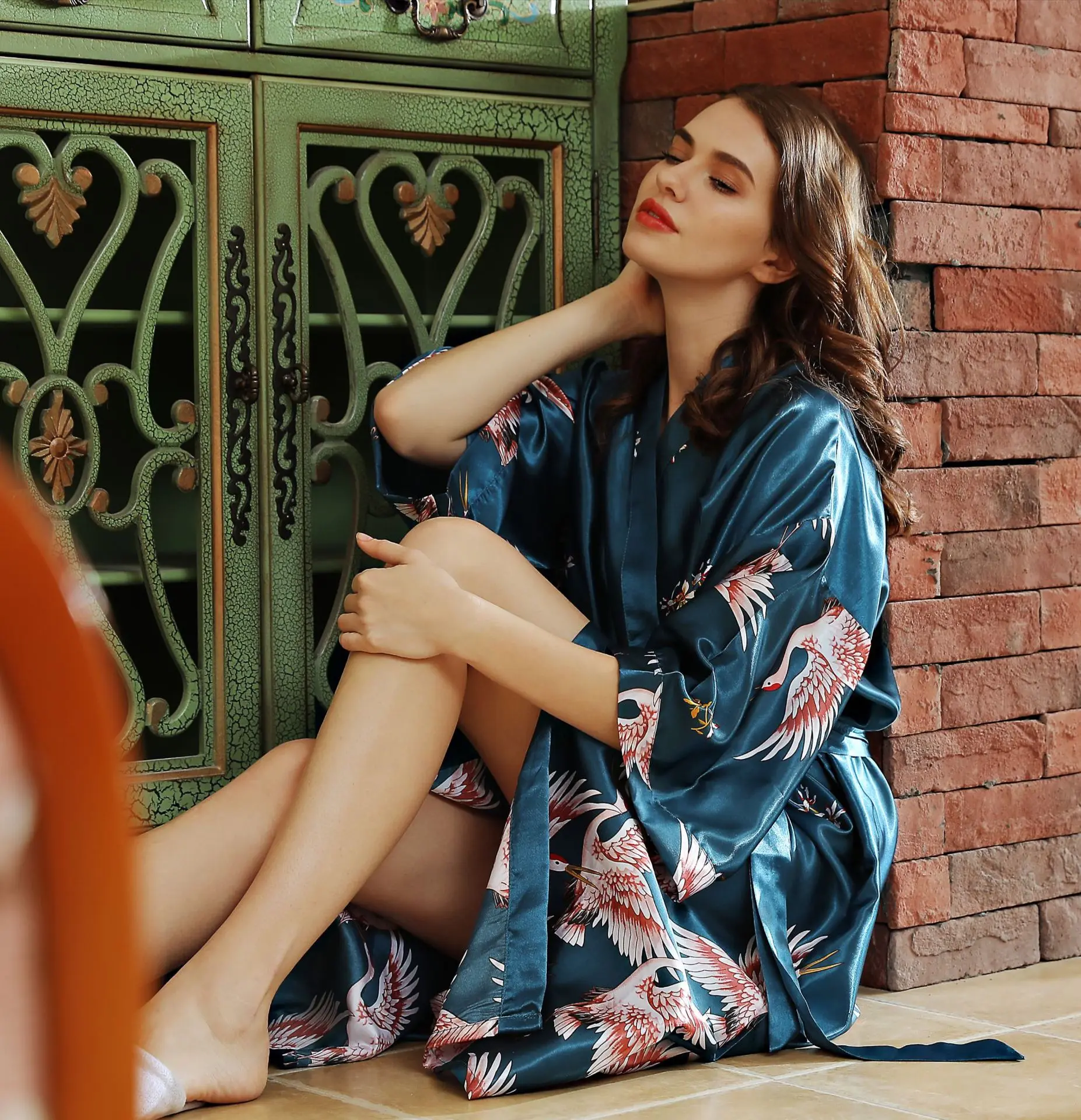 Satin Sleepwear Women Brides Wedding Robe Sleepwear Silky Nightgown Casual Bathrobe Animal Rayon Long Nightgown Kimono Bathrobe