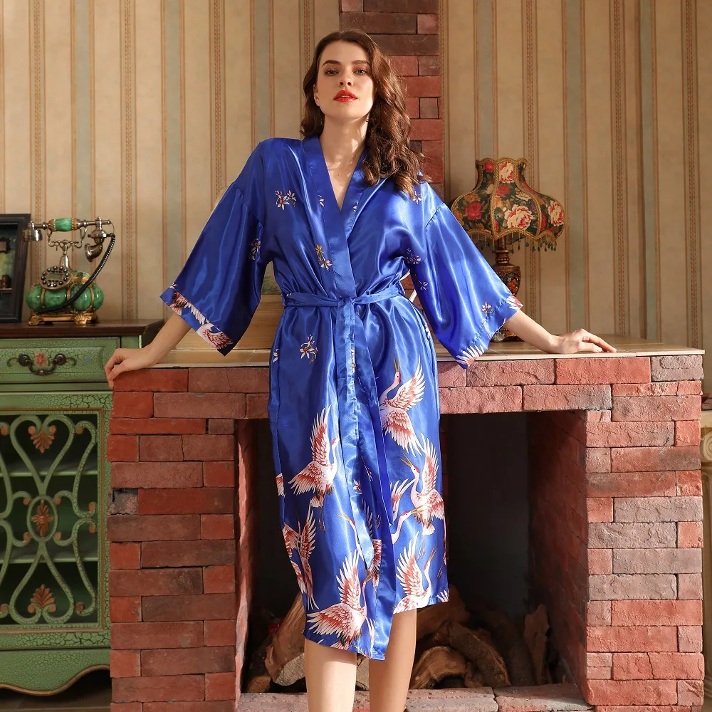 Satin Sleepwear Women Brides Wedding Robe Sleepwear Silky Nightgown Casual Bathrobe Animal Rayon Long Nightgown Kimono Bathrobe