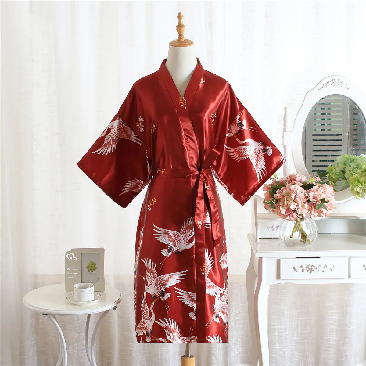 Satin Sleepwear Women Brides Wedding Robe Sleepwear Silky Nightgown Casual Bathrobe Animal Rayon Long Nightgown Kimono Bathrobe