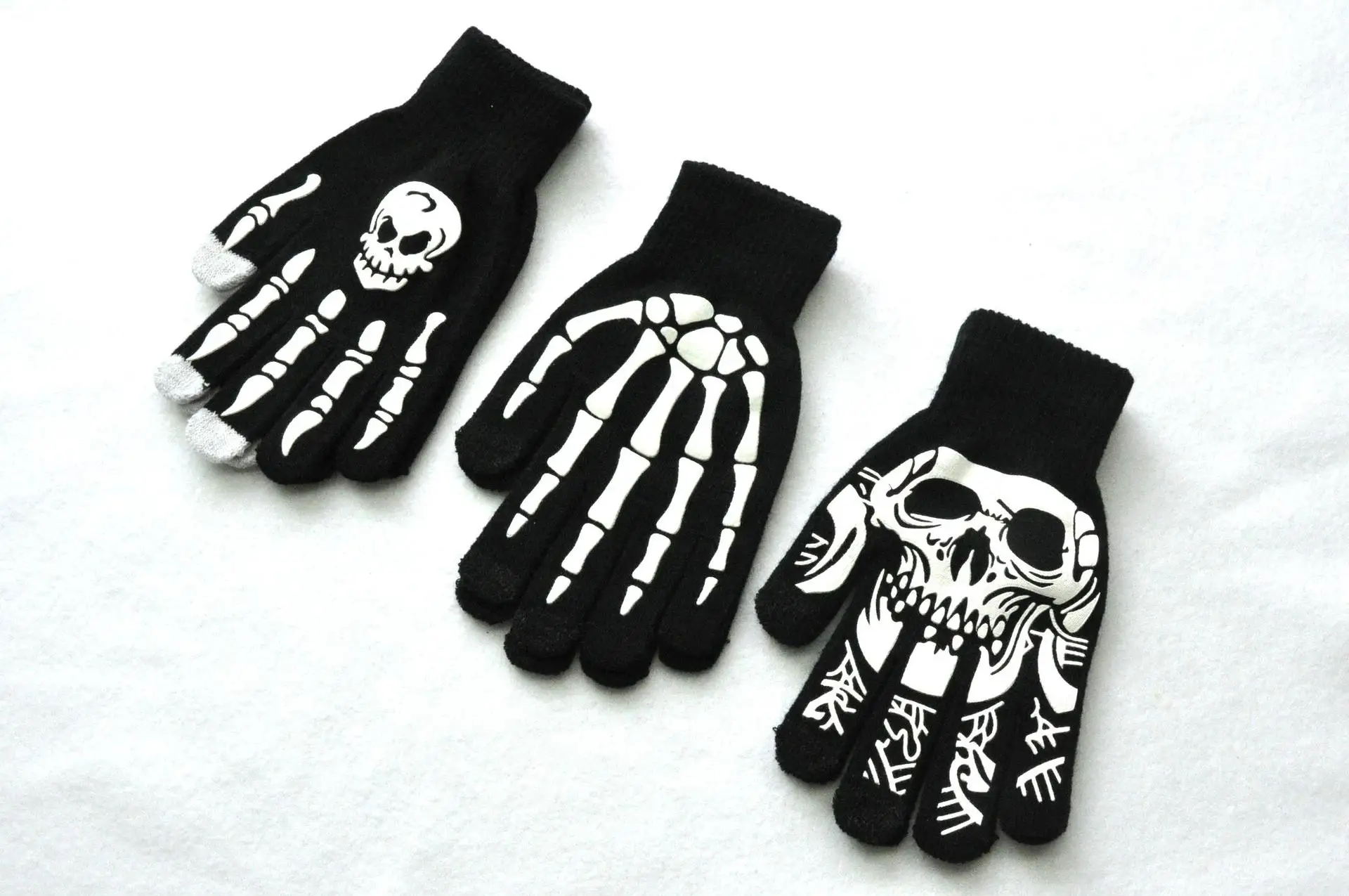 Halloween Skull Scarf Women Men Knitted Winter Warm Scarves Black White Gothic Pashmina Shawls Wrap Scarf for Halloween