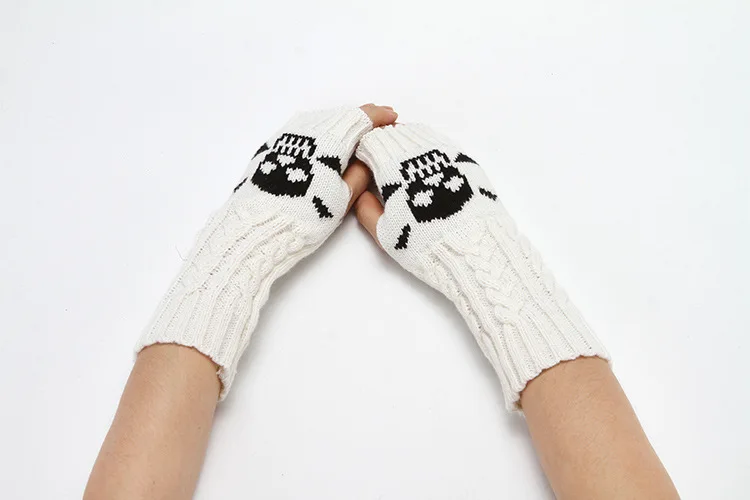 Halloween Skull Scarf Women Men Knitted Winter Warm Scarves Black White Gothic Pashmina Shawls Wrap Scarf for Halloween