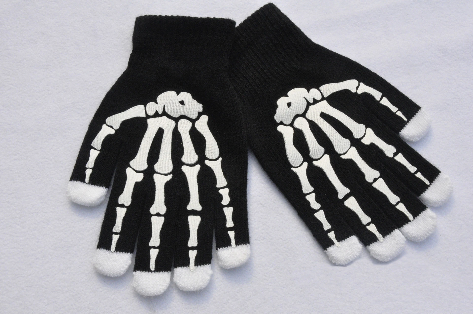 Halloween Skull Scarf Women Men Knitted Winter Warm Scarves Black White Gothic Pashmina Shawls Wrap Scarf for Halloween