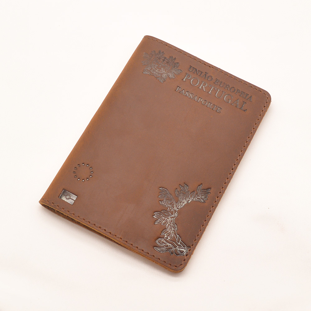 Genuine Leather Passport Cover Portugue Retro Cow Leather Portuguese Passport Holder Passport Case Unisex Travel Wallet Passport
