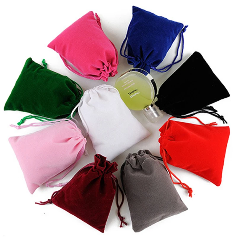 Wholesale 50pcs Colorful Velvet Bag Drawstring Pouches Jewelry Packaging Velvet Pouches Drawstring Packing Gift Bags Customized