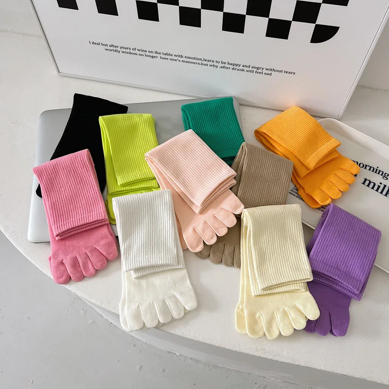 Color five-finger cotton sweat-absorbing breathable sports socks Japanese candy color split-toe women's socks