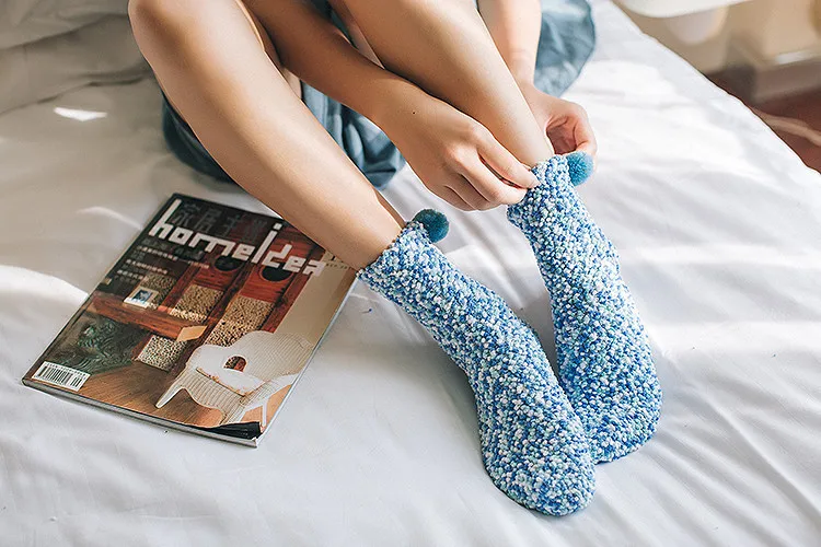 New Women Colourful Warm Thick Sock Cute Autumn Winter Lady Girl Middle Tube Floor Socks For Women