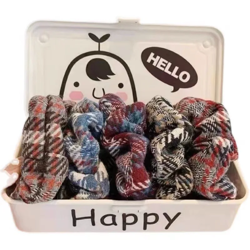 2023 New Year Winter Tweed Hair Chouchous 5pcs Scrunchy Pack Women Retro Style French Scrunches Ponytail Holder Headwear