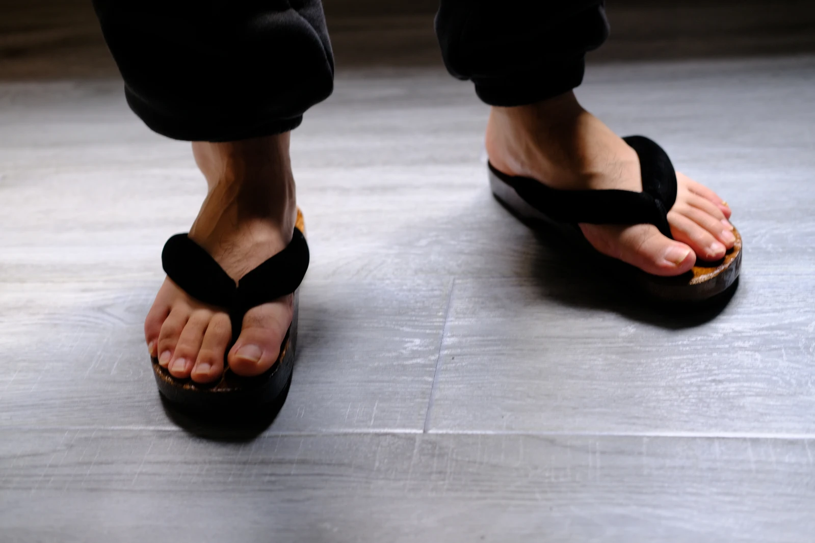 Man Women Slippers Japanese Geta Flip Flops Cos Demon Slayer Wood Thick Sole Coplay Shoes Slippers Japanese Clogs Sandals