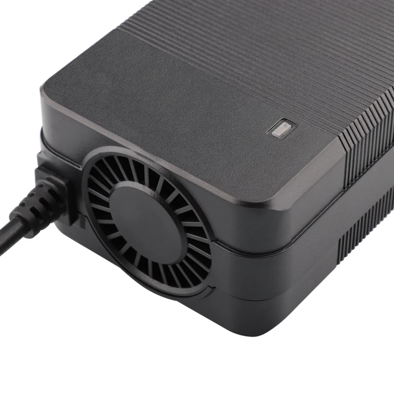 24V 5A Smart Lead Acid Battery Fast Charger For 28.8V Lead-acid Charger With 3Pin XLR Connector With Fan Strong Heat Dissipation