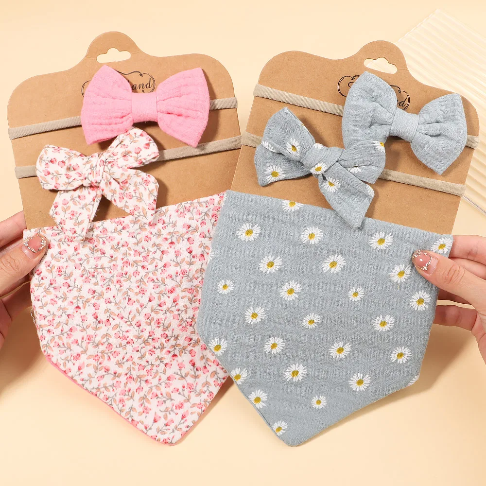 3Pcs/Set Muslin Cotton Baby Bib Newborn Bows Headband Triangle Print Saliva Towel Infant Boy Girl Feeding Burp Cloth Shower Gift