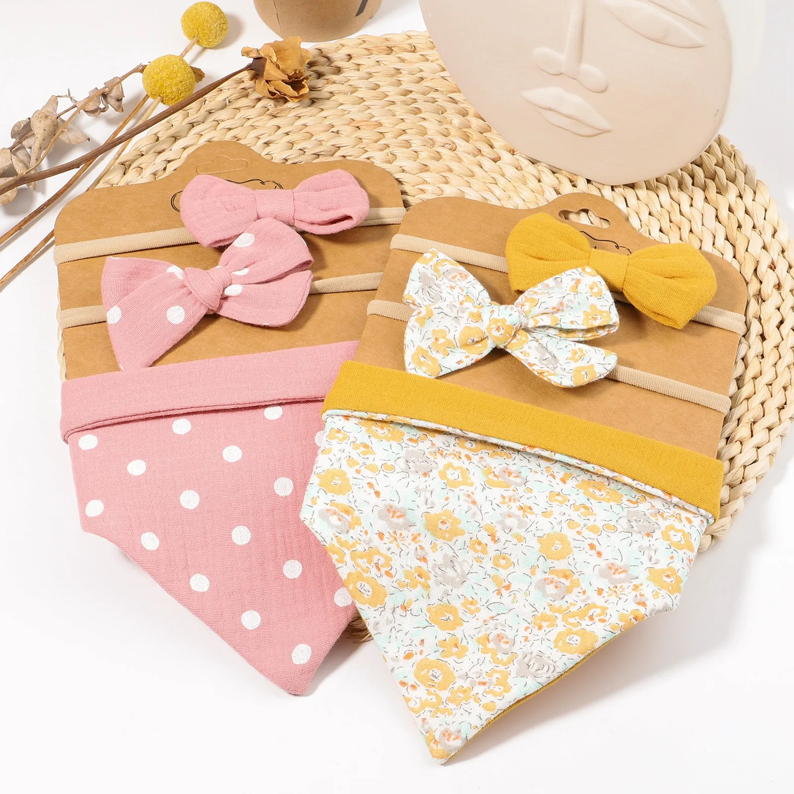3Pcs/Set Muslin Cotton Baby Bib Newborn Bows Headband Triangle Print Saliva Towel Infant Boy Girl Feeding Burp Cloth Shower Gift