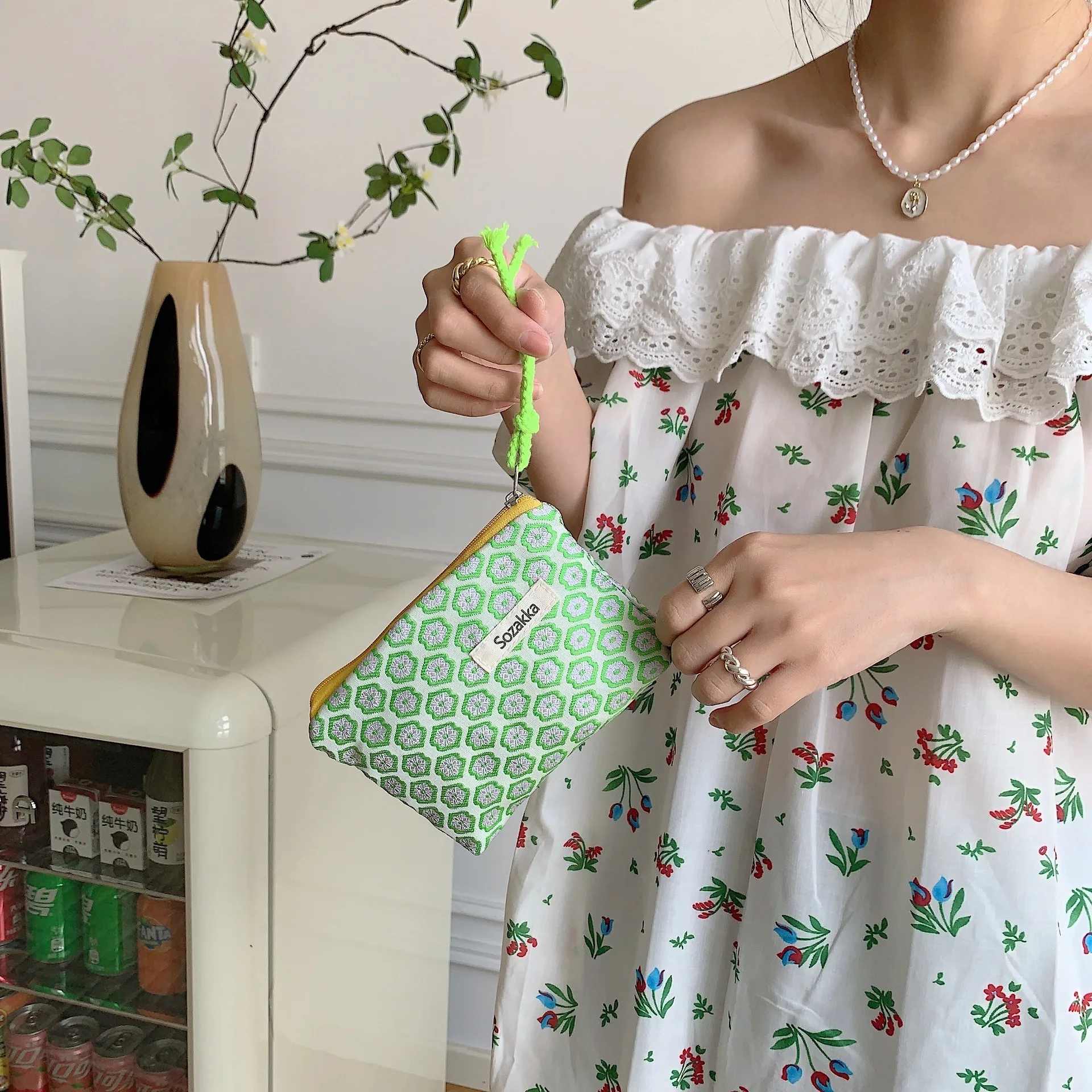 Kawaii Floral Travel Cosmetic Lipstick Coin Purse Storage Bag Women Cute Makeup Handbags Wallet Organizer Pencil Cases Pouch Bag