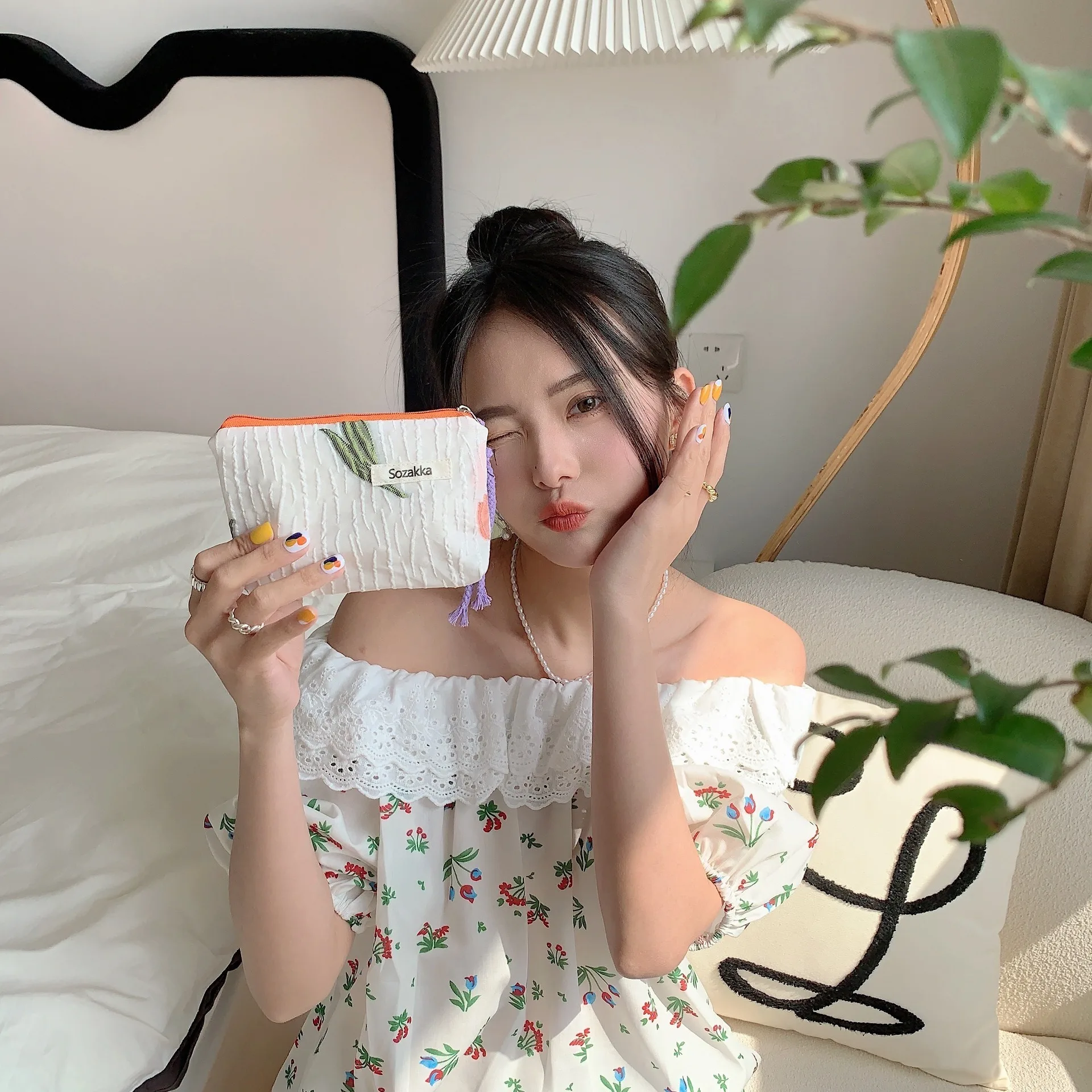 Kawaii Floral Travel Cosmetic Lipstick Coin Purse Storage Bag Women Cute Makeup Handbags Wallet Organizer Pencil Cases Pouch Bag