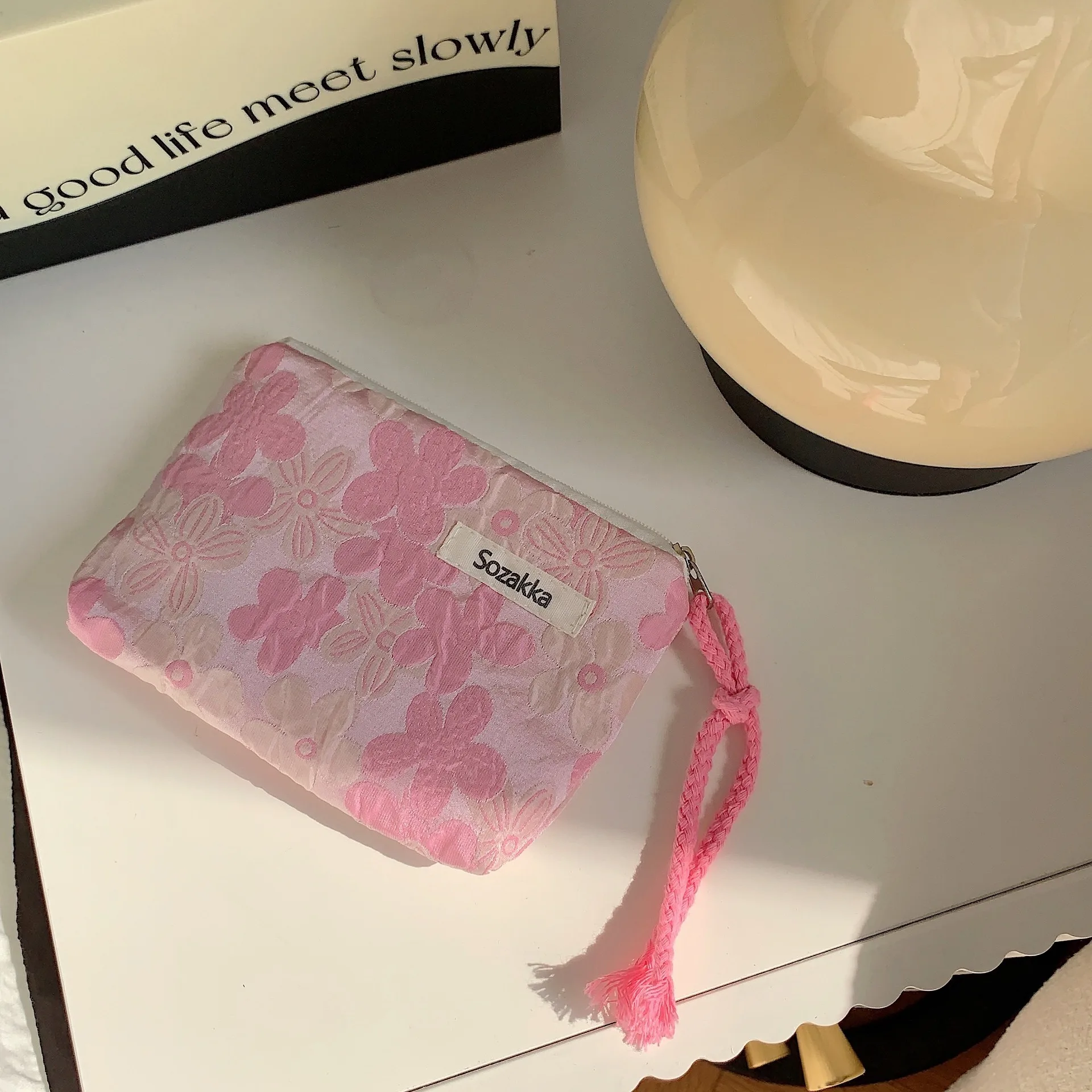 Kawaii Floral Travel Cosmetic Lipstick Coin Purse Storage Bag Women Cute Makeup Handbags Wallet Organizer Pencil Cases Pouch Bag