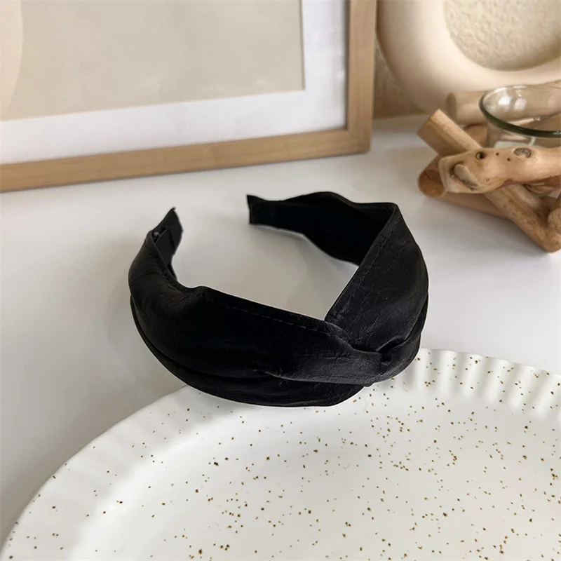 Winter Solid Velvet Bezel Women Girl Broadside Hair Bands  Pearl Cross Headband Hair Hoop Fashion Black Leather Braided Hairband