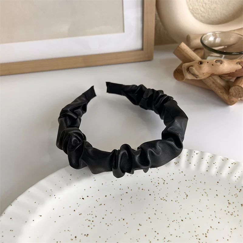 Winter Solid Velvet Bezel Women Girl Broadside Hair Bands  Pearl Cross Headband Hair Hoop Fashion Black Leather Braided Hairband