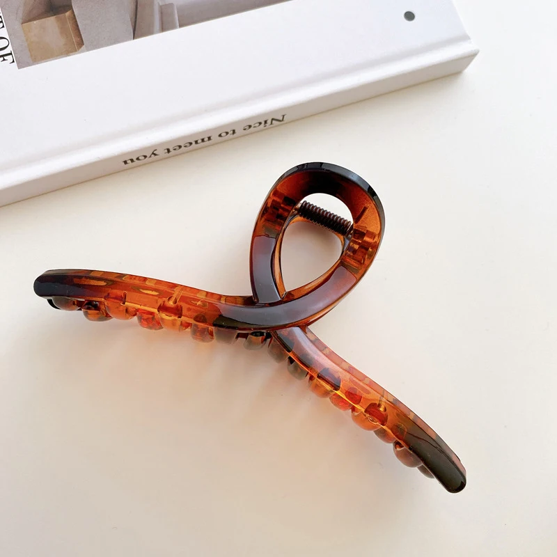 2026 New Elegant Hollow Hair Claw for Women Plastic Hair Claw Vintage Hair Clips Headband Hairpin Hair Crab Hair Accessories