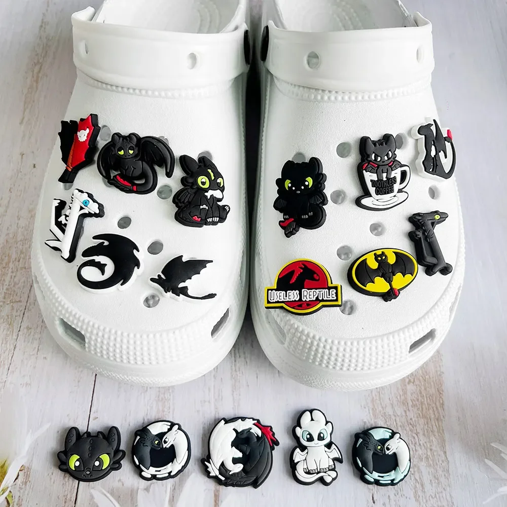 1-16pcs Cartoon Dragon Shoe Charms PVC Anime Shoes Accessories Fashion Boys Sandals Garden Shoe Buckle DIY Charms