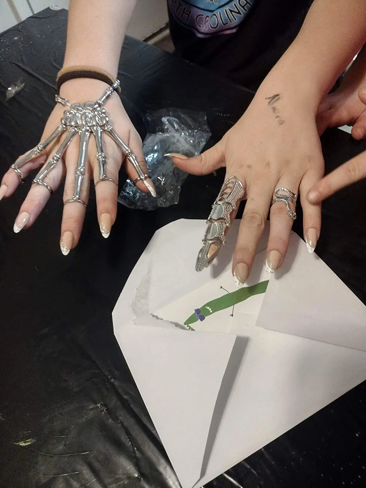 Skeleton Hand Bracelet Halloween Jewelry Decoration Skull Skeleton Hands with Snake Full Finger Rings for Women Men Punk