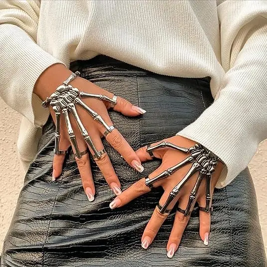 Skeleton Hand Bracelet Halloween Jewelry Decoration Skull Skeleton Hands with Snake Full Finger Rings for Women Men Punk
