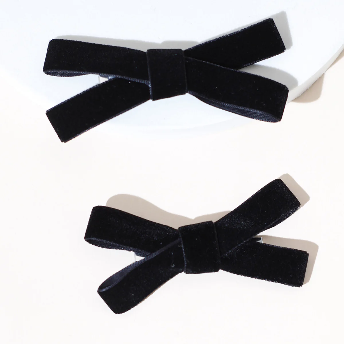 Lystrfac 1/2Pcs New Velvet Black Hairpin for Women Girls Vintage Head Bow Hair Clips Headdress Female Hair Accessories