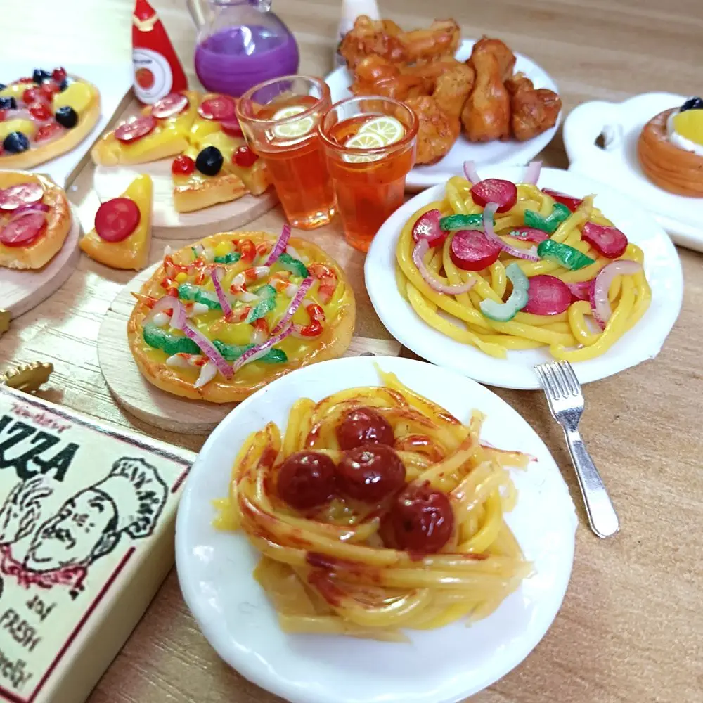 1/6 Scale Dollhouse Miniature Pizza Chicken Fried Chips Juice Mini Fast Food for Blyth BJD Doll House Kitchen Play Accessories