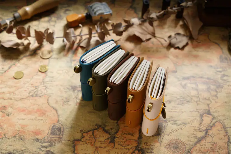 Handmade Vintage Traveler Booklet Mini Edition MINI Loose-leaf Notebook Top Layer Cowhide Pocket Diary Book Notebook