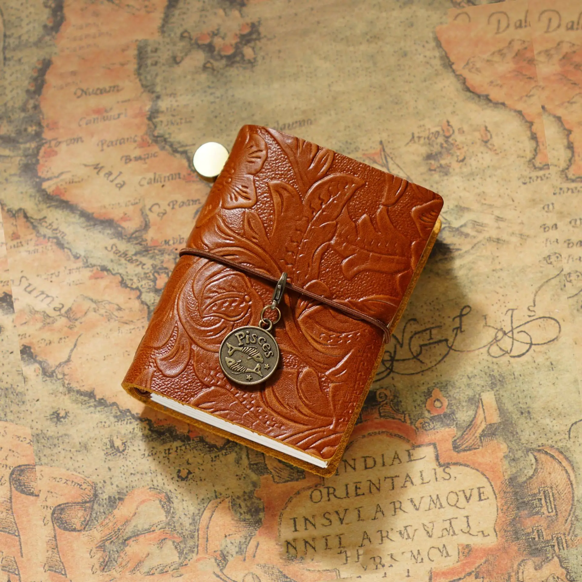 Handmade Vintage Traveler Booklet Mini Edition MINI Loose-leaf Notebook Top Layer Cowhide Pocket Diary Book Notebook