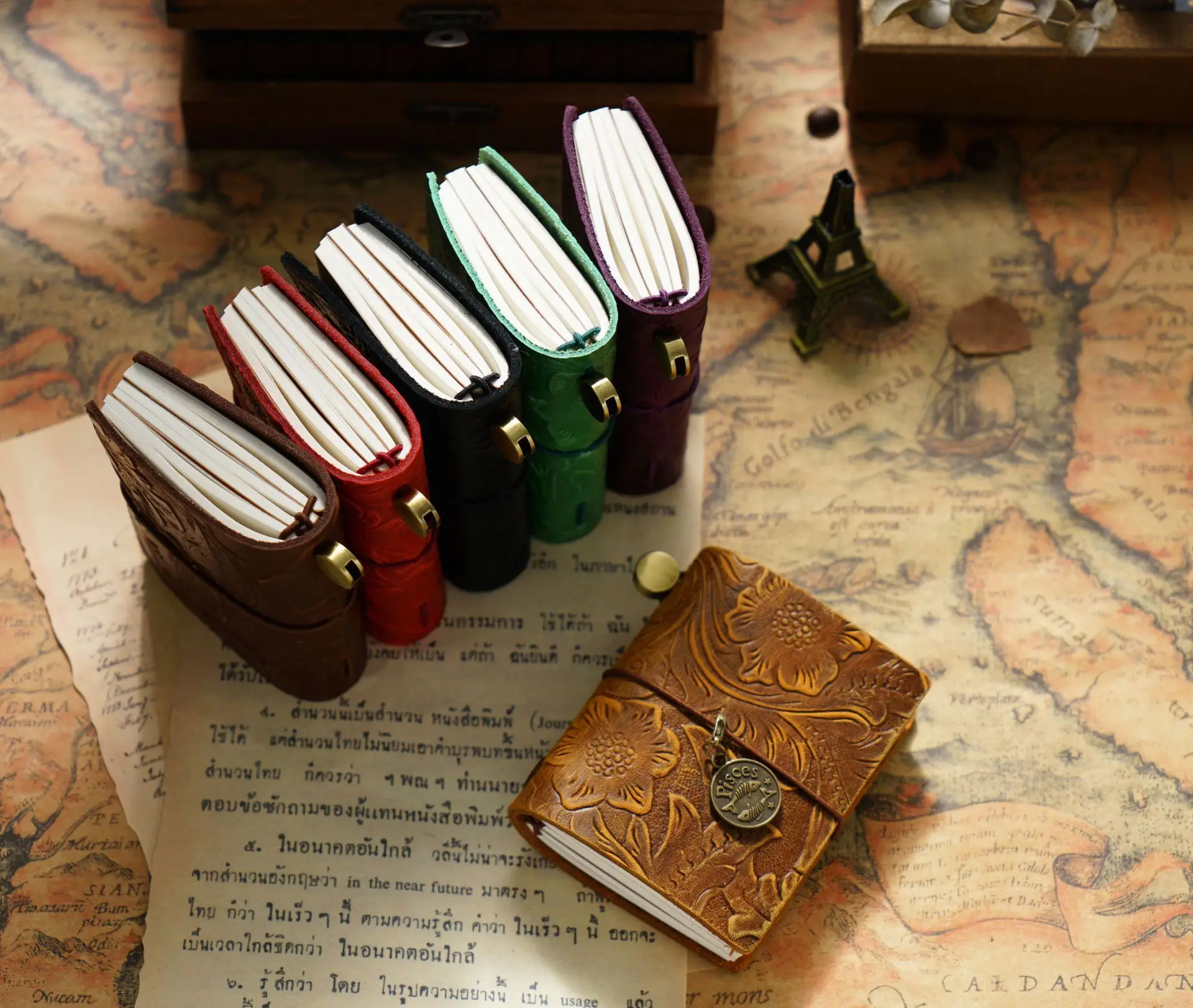 Handmade Vintage Traveler Booklet Mini Edition MINI Loose-leaf Notebook Top Layer Cowhide Pocket Diary Book Notebook