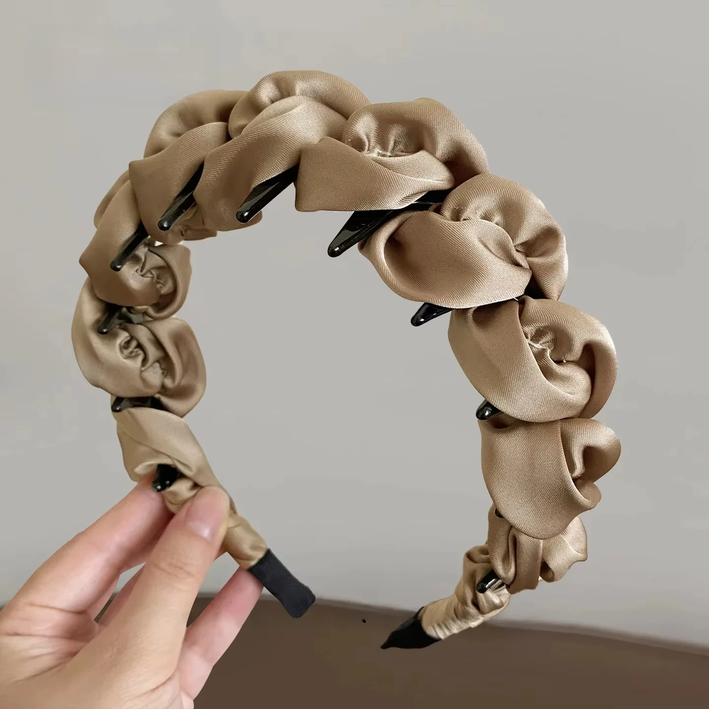 Practical Versatile Fabric Headband Women's High Skull Top Hairline Wrapping Hair Hoop Face Wash Hair Bundle Stylish 2026 New
