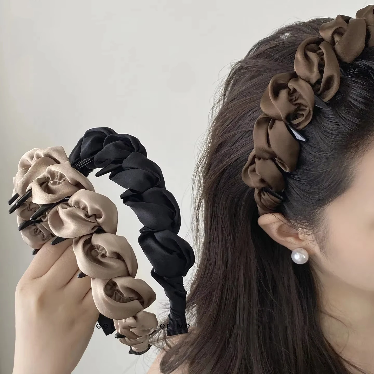 Practical Versatile Fabric Headband Women's High Skull Top Hairline Wrapping Hair Hoop Face Wash Hair Bundle Stylish 2026 New