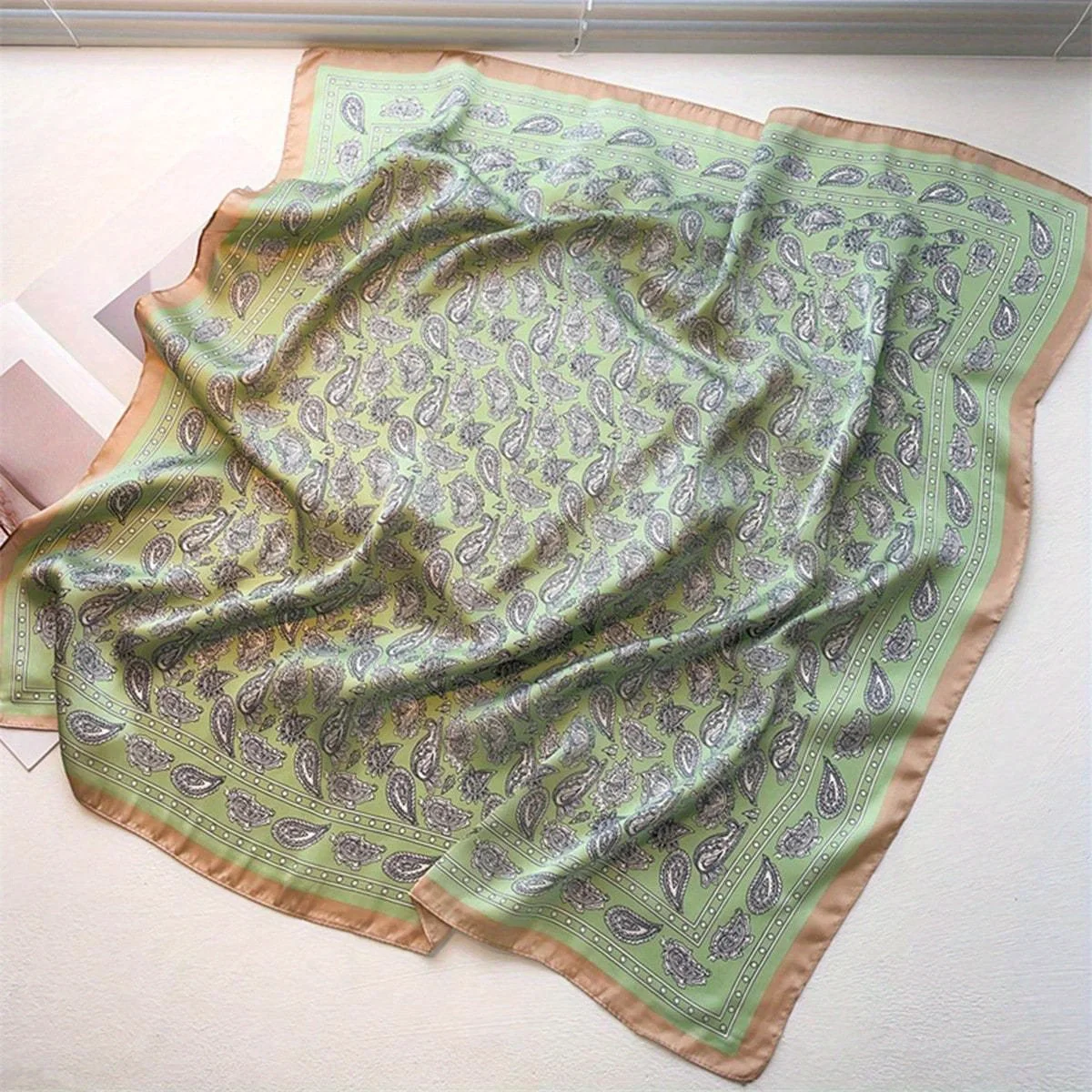 1 men's paisley print imitation silk wide-brimmed headscarf, men's scarf, suitable for casual occasions, outdoor activities,