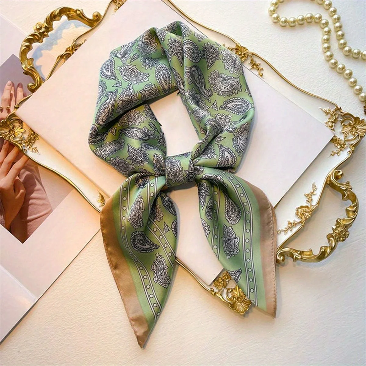 1 men's paisley print imitation silk wide-brimmed headscarf, men's scarf, suitable for casual occasions, outdoor activities,