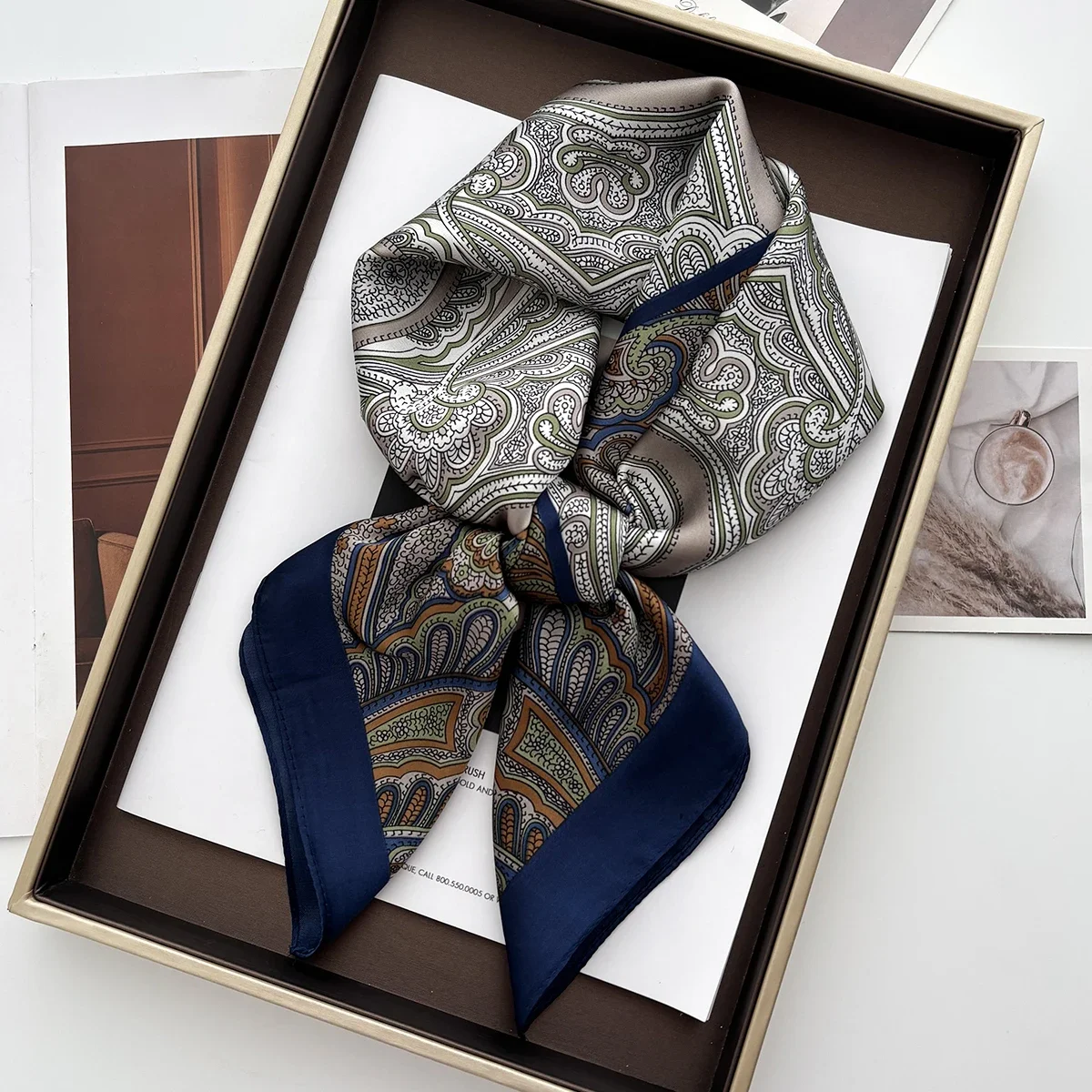 Luxury Women's Vintage Versatile Thin Satin Scarf Floral Print Hairband Spring Small Square Scarf for Tying Hair And Bags