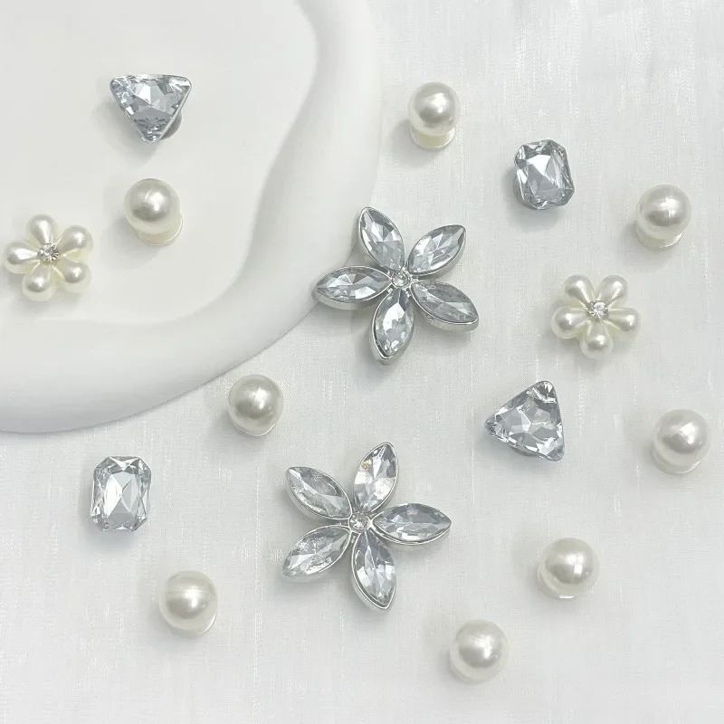 16PCS Floral Pearl Shoe Charms for Garden Shoes Decorations Set Women Elegant Accessories Wedding Beach Party DIY Slipper Decor
