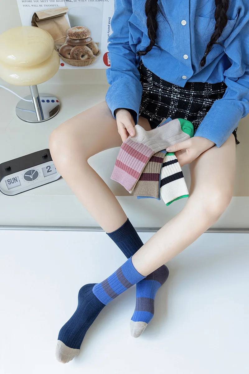 Retro Women's Socks Korean Style New Novelty Cotton Casual Mixed-Color Japanese Style AB Socks Women Striped Cotton Medium Socks