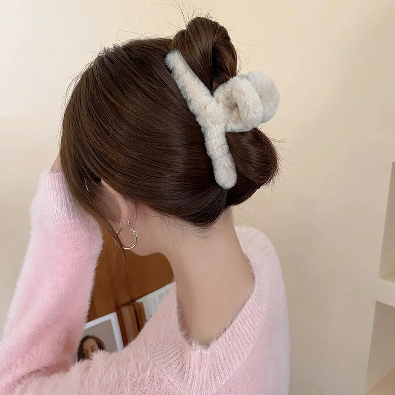 New 14cm Elegant Plush Hair Clip Claw Korean Fashion Extra Large Imitation Rabbit Plush Grab Cawl Clips Girl Hair Accessories