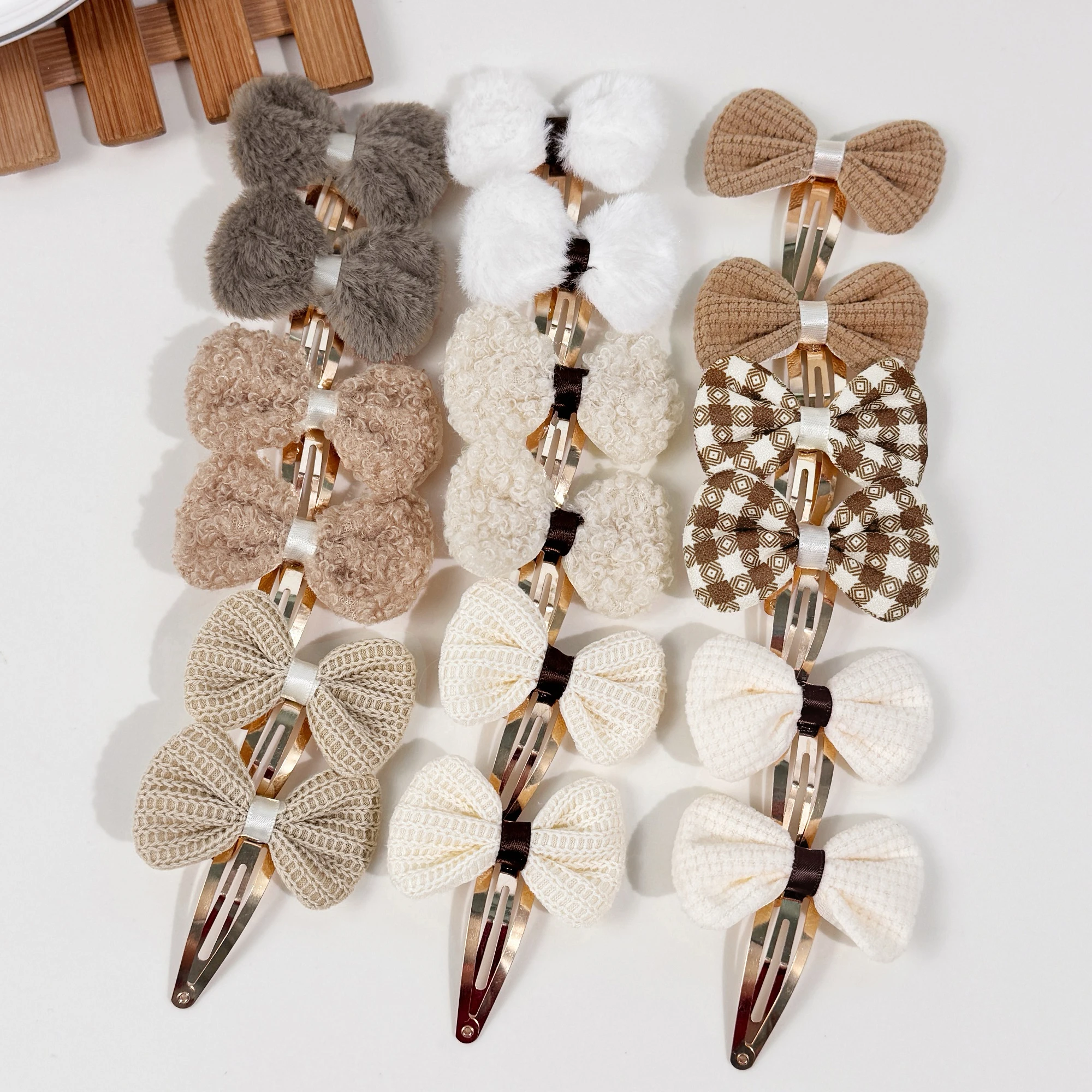 18/24pcs Fabric Hair Bows Hair Clips Winter Bows Barrettes Clips Kids Girls Alloy Hairpin for Children Kids Hair Accessories