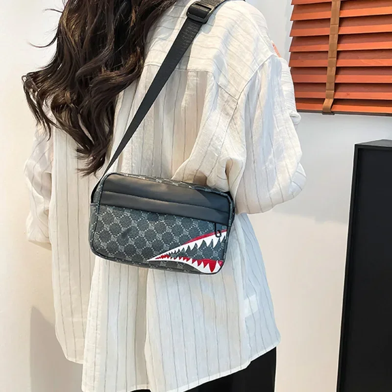 Casual Fashion Crossbody Large Capacity Small Square Bag Creative Shark Mouth Crossbody Bag Simple Coin Purse