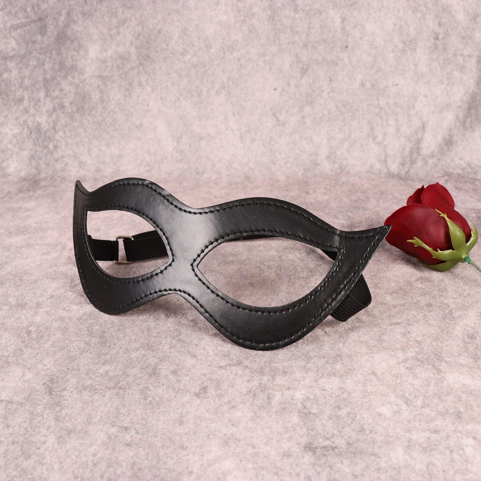 1pc Half Face Cat Eye Costume Mask Woman Black Leather Cat Mask Masquerade Mask For Halloween Party Cosplay