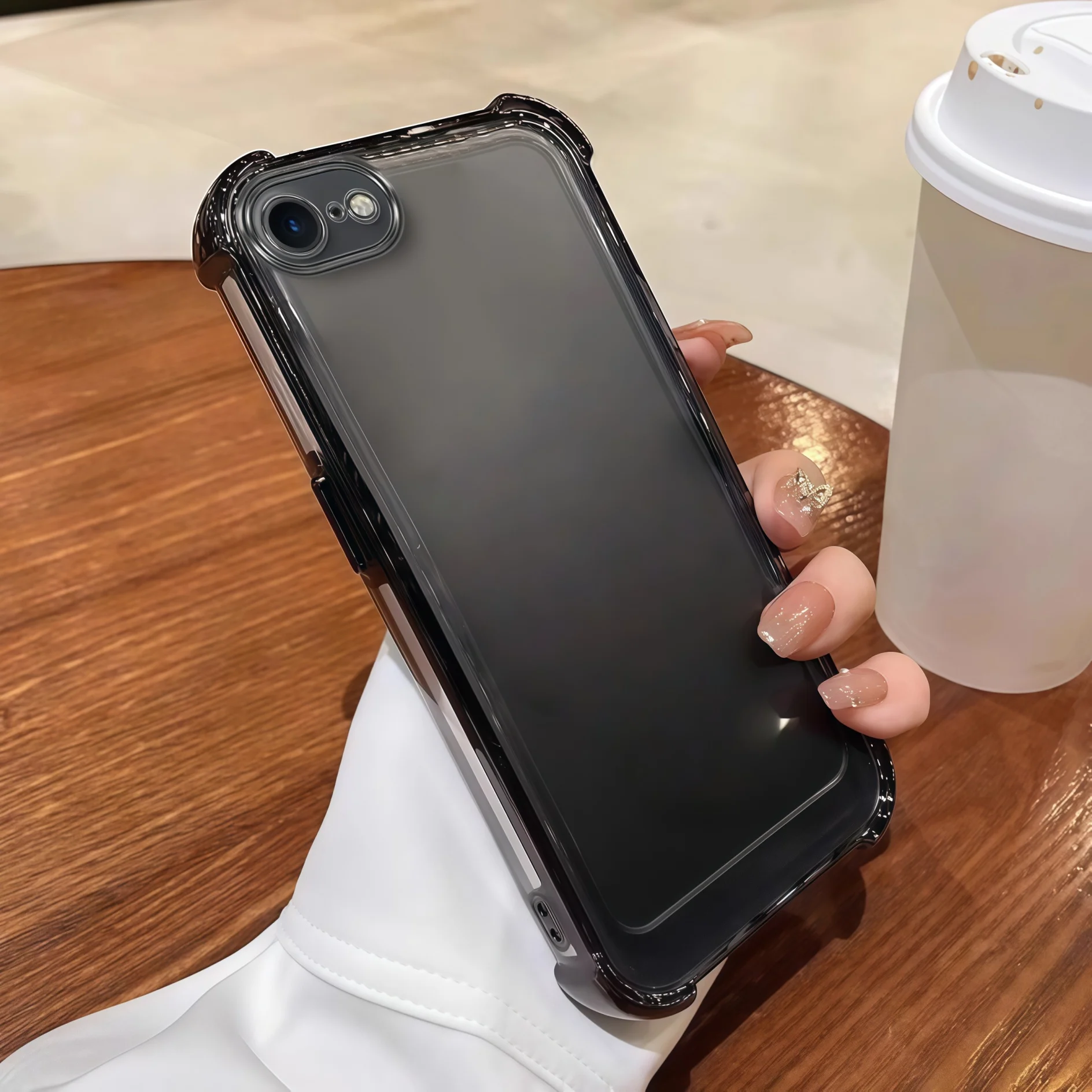 Transparent Black Without Yellowing TPU Shockproof Phone Case For iphone SE2022/SE2020/7/8/7+/8+/6/6+