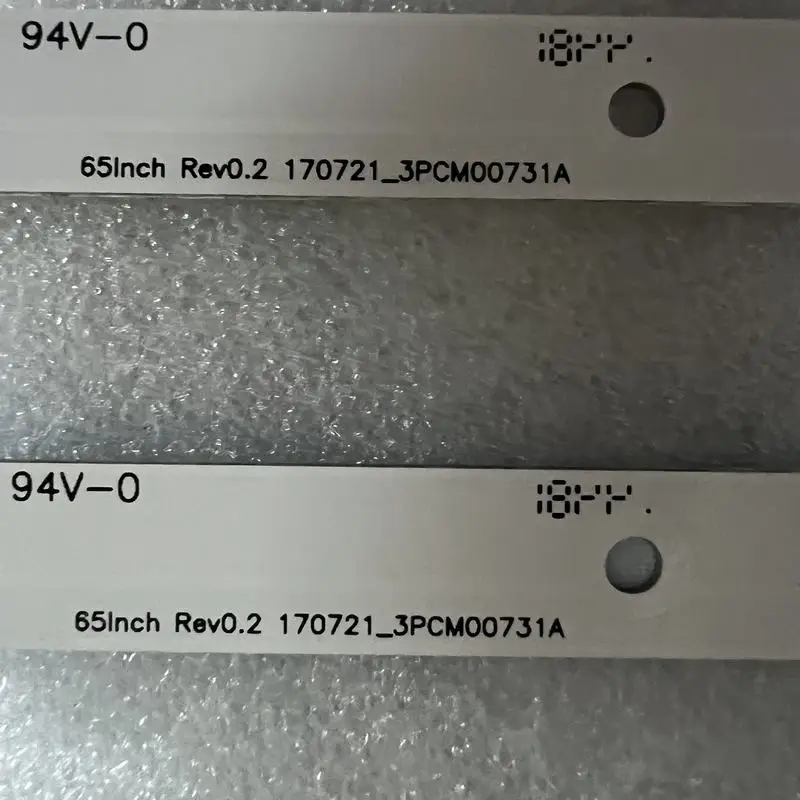 LED Backlight Strips 7LED For Grundig 65GUB8862 65GUB8866 65GUB8865 65GUB8867 65GUB8864 65Inch 3PCM00731A ZYR65600-AA