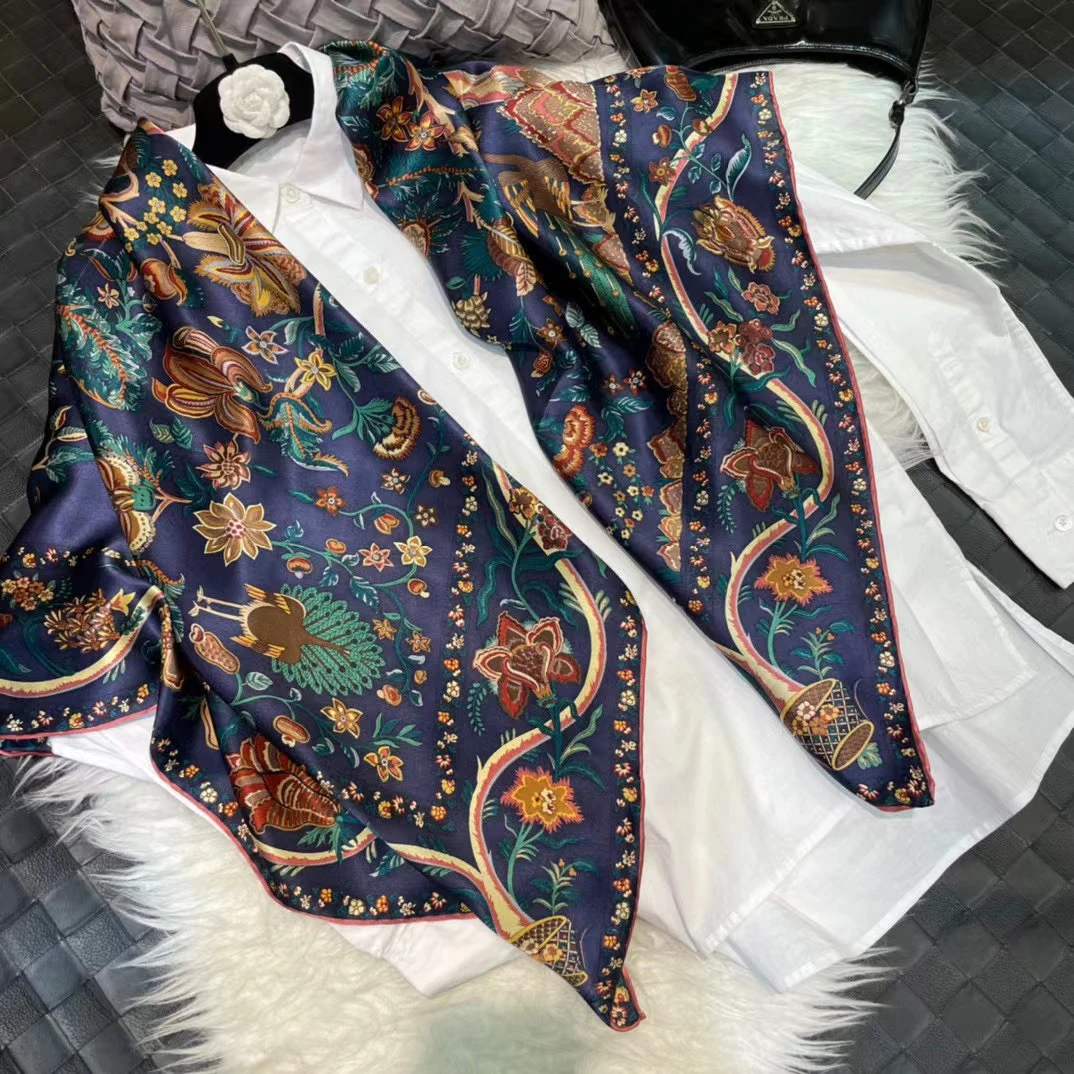 Coffee Gold 100% Mulberry Silk Women's Scarf Bandana Fashion Plaisley Style Square Scarves Hijabs Winter Brand Headscarf Foulard