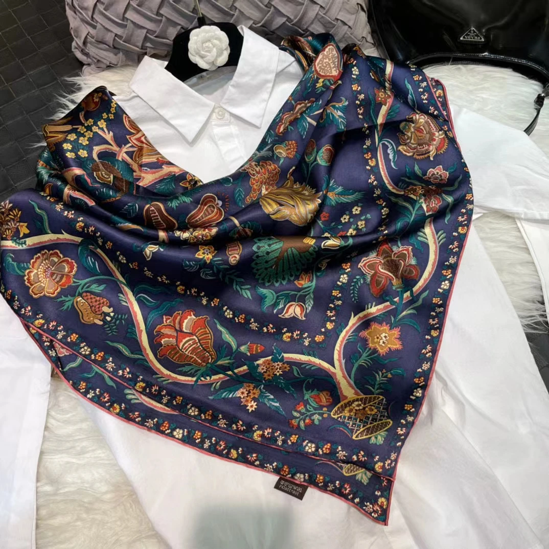 Coffee Gold 100% Mulberry Silk Women's Scarf Bandana Fashion Plaisley Style Square Scarves Hijabs Winter Brand Headscarf Foulard