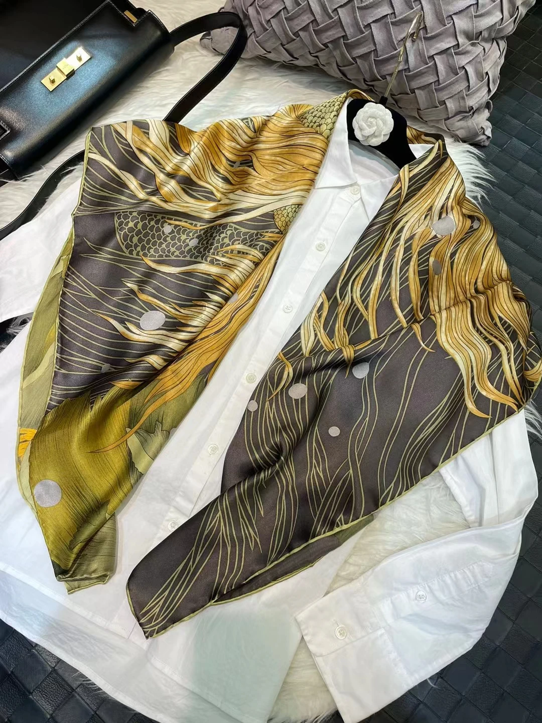 Coffee Gold 100% Mulberry Silk Women's Scarf Bandana Fashion Plaisley Style Square Scarves Hijabs Winter Brand Headscarf Foulard
