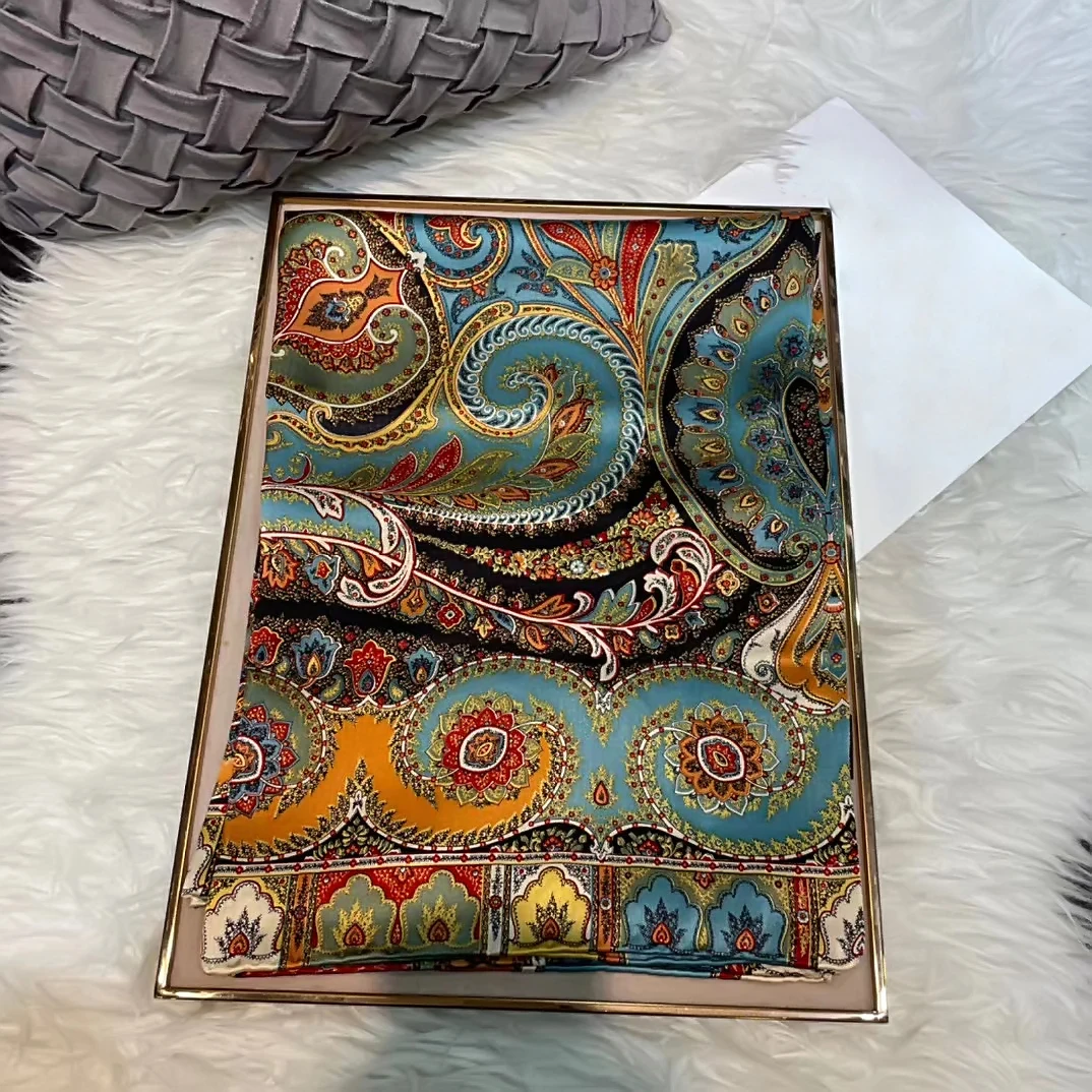 Coffee Gold 100% Mulberry Silk Women's Scarf Bandana Fashion Plaisley Style Square Scarves Hijabs Winter Brand Headscarf Foulard