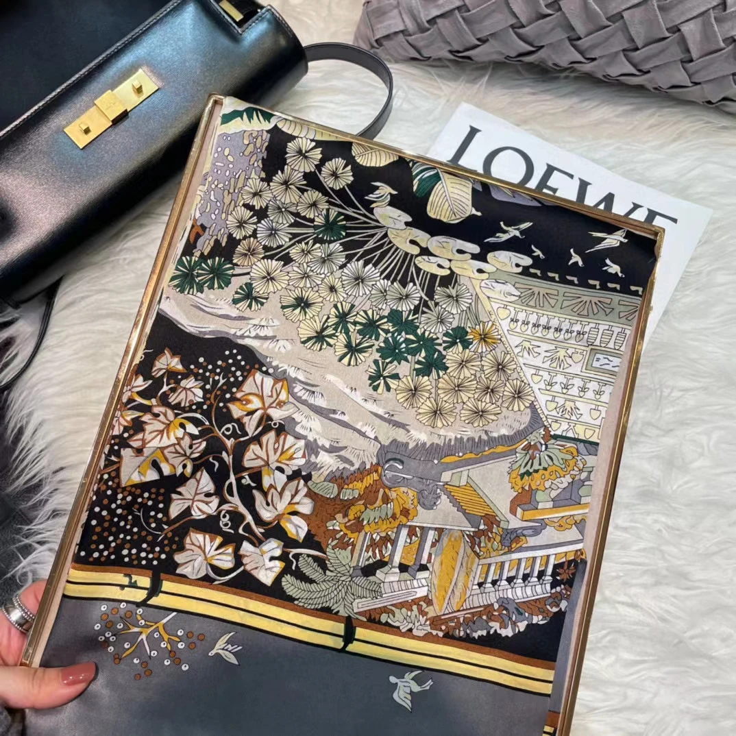Coffee Gold 100% Mulberry Silk Women's Scarf Bandana Fashion Plaisley Style Square Scarves Hijabs Winter Brand Headscarf Foulard